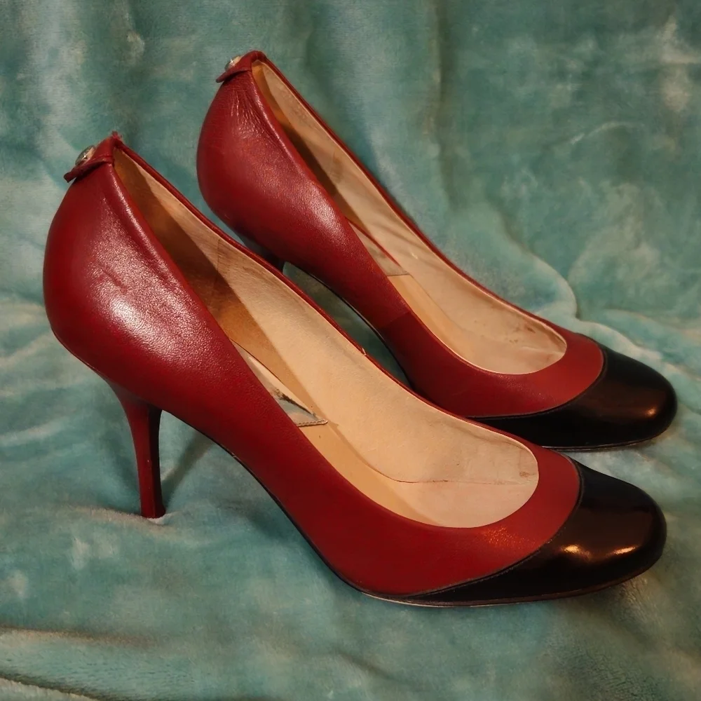 Michael Kors Red and Black Leather Round Toe High Heel Pumps - Size 8.5